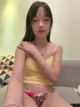 Group meimei_x on StripChat