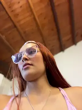 Miss-Abbii on StripChat