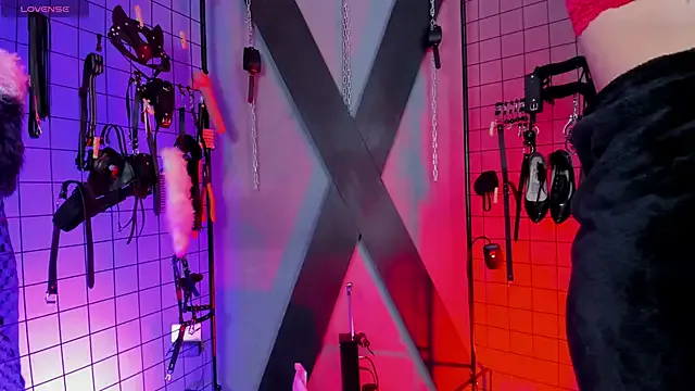 MissAlison_Monica_bdsm on StripChat