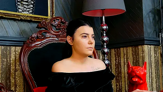 Freechat MistressEly on StripChat