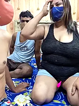 StripChat MOM-SUN-COUPLE is Freechat MOM-SUN-COUPLE — Buy sex toy