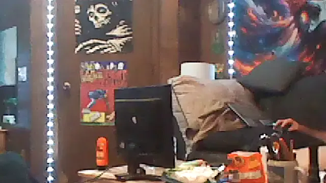 Freechat Mrhungwell138 on StripChat