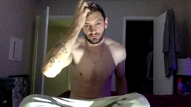 Freechat Mrkarizma on StripChat