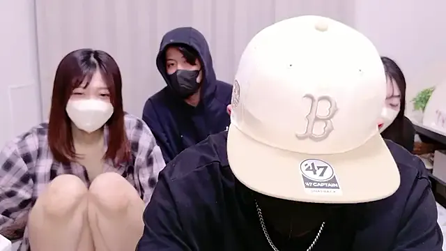 Musabetsu-Ikaseya — Freechat on StripChat