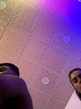 Naughty_couple_live's avatar