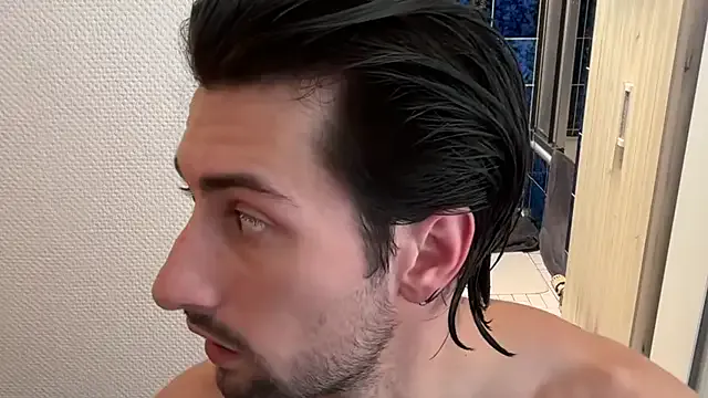 Passion-Frucht on StripChat