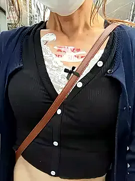 pink-mai on StripChat