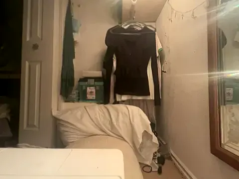 Prettylilalou's avatar