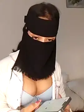 Samaarsexy23 on StripChat 