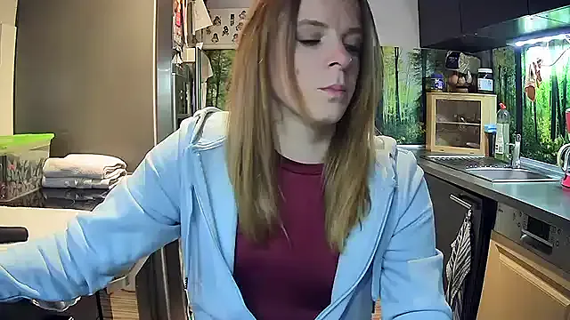 Private SexyMilf_37 on StripChat