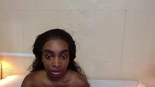 Shamiraa_moore from StripChat is Freechat