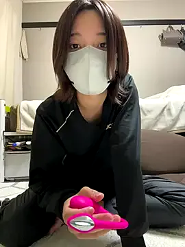 Group shuri_rin_ch on StripChat