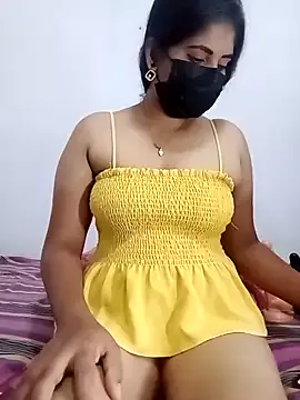 Freechat SLZAARA on StripChat