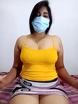 Freechat SLZAARA on StripChat