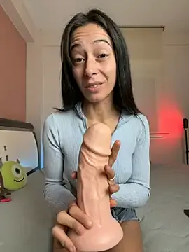 Freechat SOFIASWEETSECRETT on StripChat