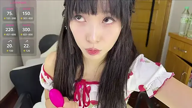 StripChat Stella-999 is Freechat Stella-999 — ~