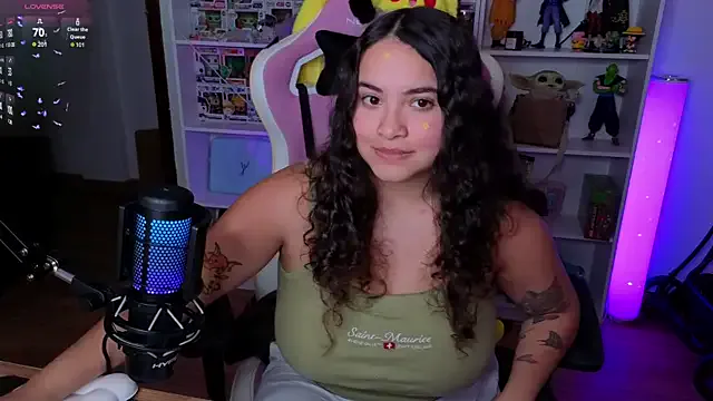 StripChat Sweet_sully__ is Freechat Sweet_sully__ — FUCKING WITH MY DILDO