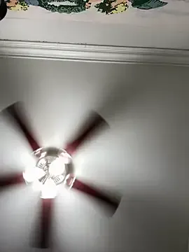 Freechat ThicBunz on StripChat