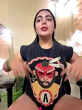 Freechat TS-SimplyTheBest on StripChat