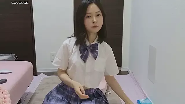 Group tsumugi_0721 on StripChat