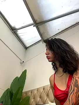 Freechat TweetiePieXXX on StripChat