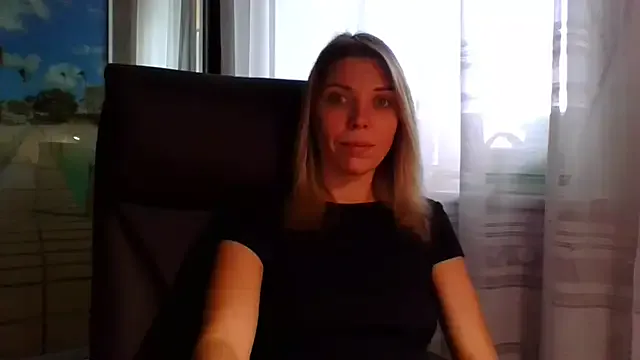 VelvetLove287's avatar