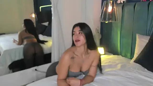 Zafira_lust from StripChat is Freechat