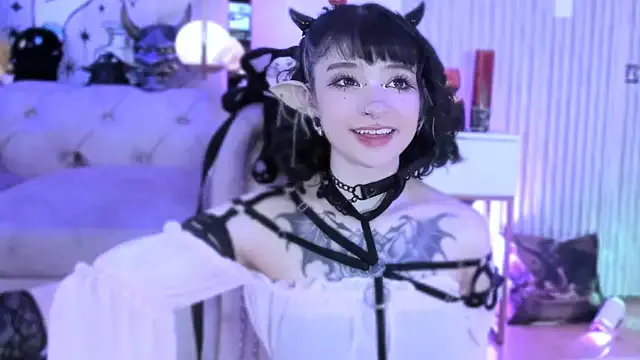 Freechat zephirahabney on StripChat