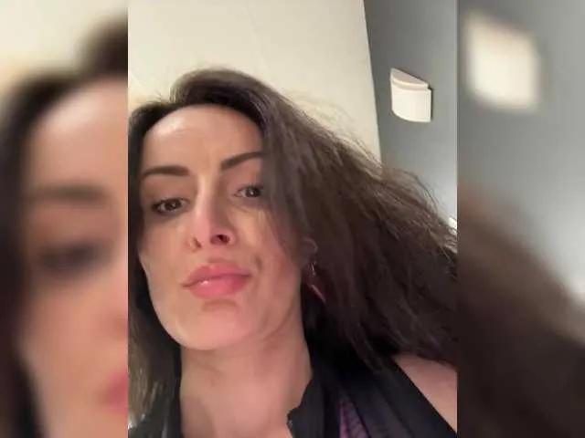 Offline -AnnaMaria- on BongaCams