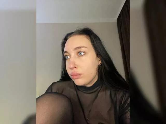Offline -CrystalZ- on BongaCams