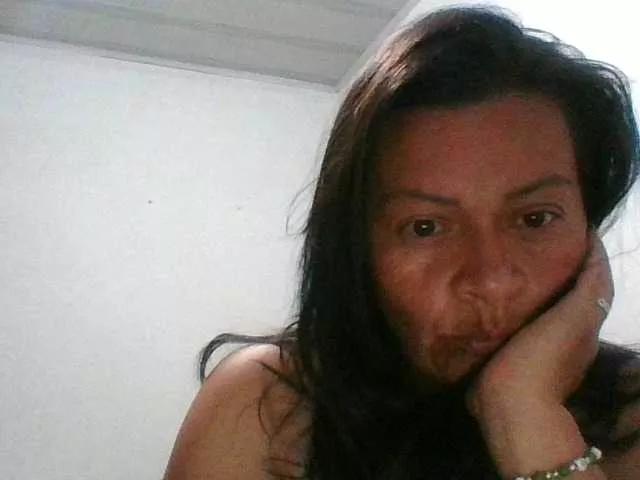 Offline adri007 on BongaCams