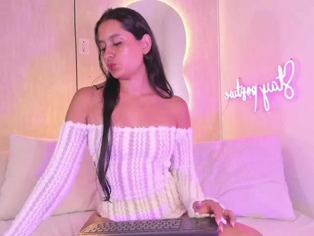 Offline ashley-vega on BongaCams