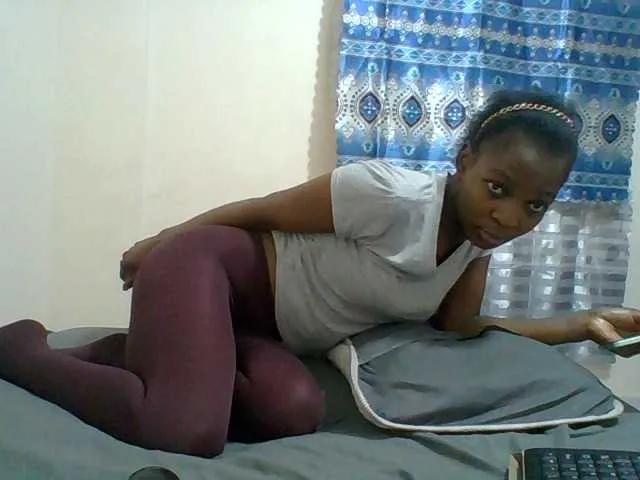 Freechat brianna254 on BongaCams