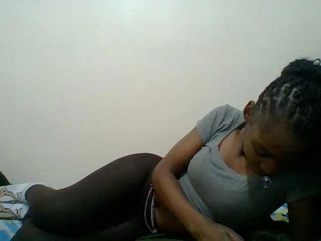 Freechat brianna254 on BongaCams