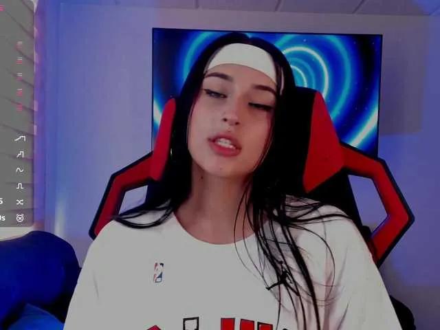 Freechat Charlotte-greys on BongaCams