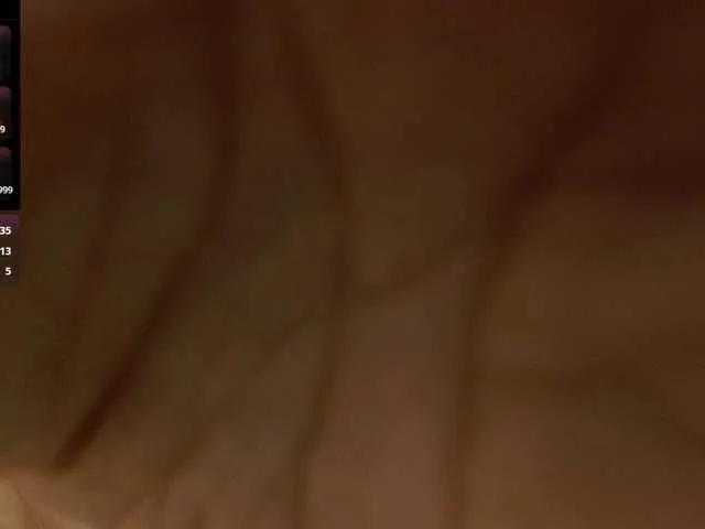 Offline CharlotteLemke on BongaCams