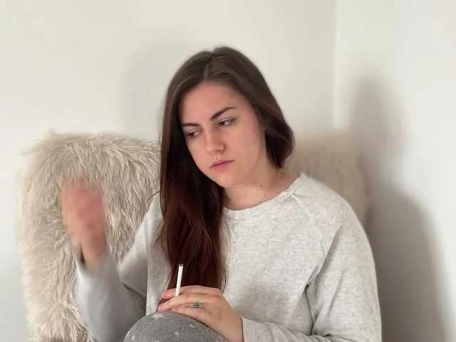 Offline claireheart on BongaCams