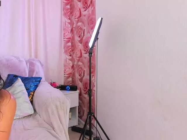 Offline ClaireWarny on BongaCams