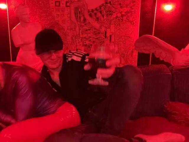 BongaCams Coupleludique is Freechat Coupleludique — manna= garcon aime discuter et ladynamit aime discuter et s'exhiber