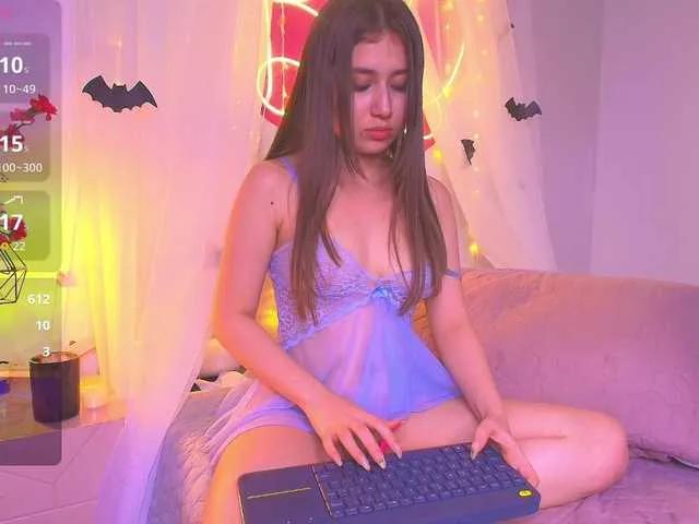 Offline CrysttalMoon on BongaCams