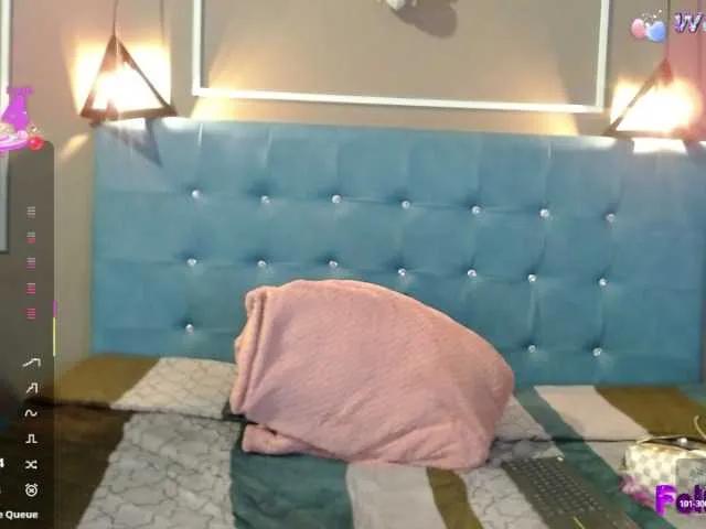 Offline Danielaa-a on BongaCams