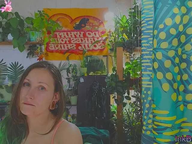 Offline DeadButterfly on BongaCams