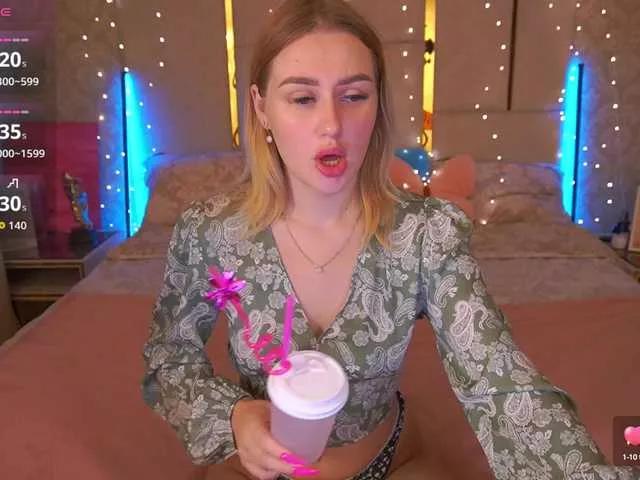 Freechat DivineJass on BongaCams