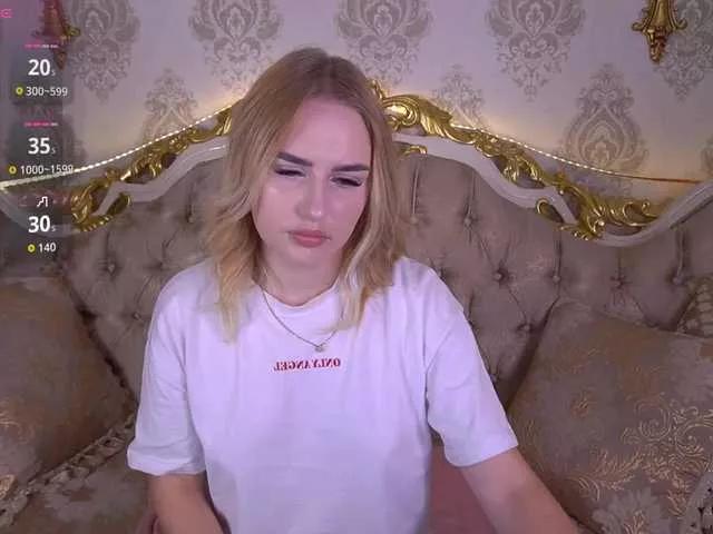 Freechat DivineJass on BongaCams