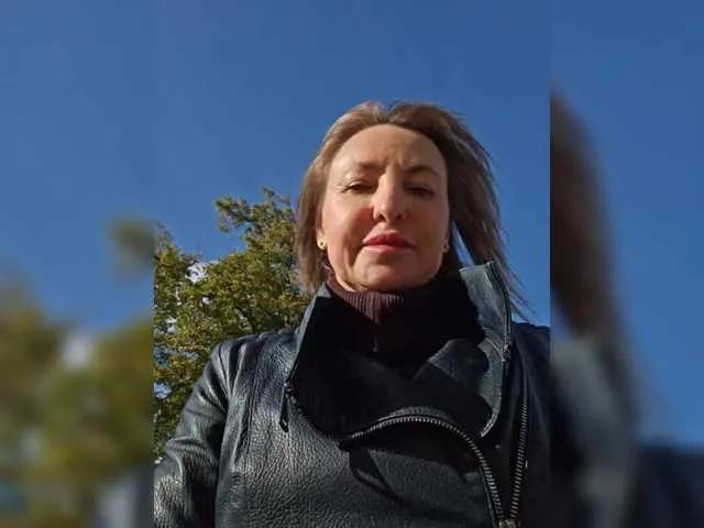 Offline EditaMilf on BongaCams