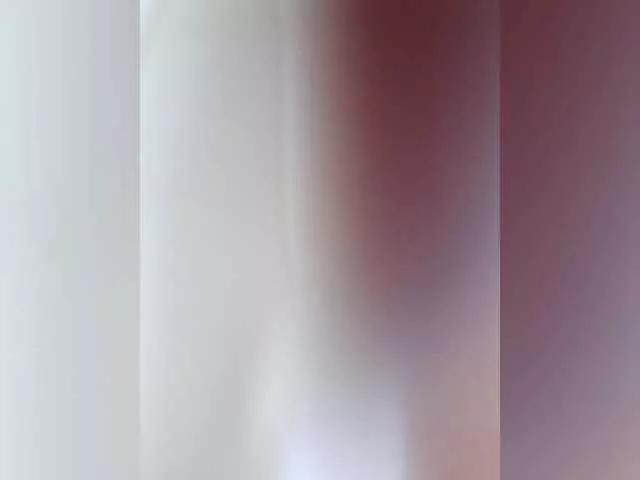 Offline EmmiHot on BongaCams