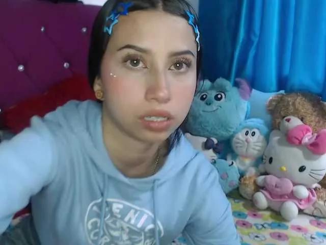 Offline fenixxx-1604 on BongaCams
