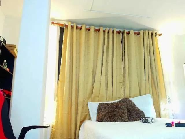 Offline girl-amada on BongaCams