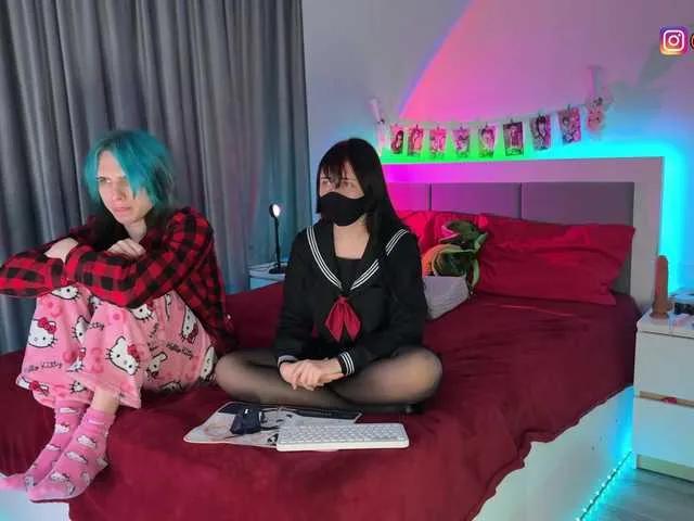 Offline h3ntai-baby on BongaCams