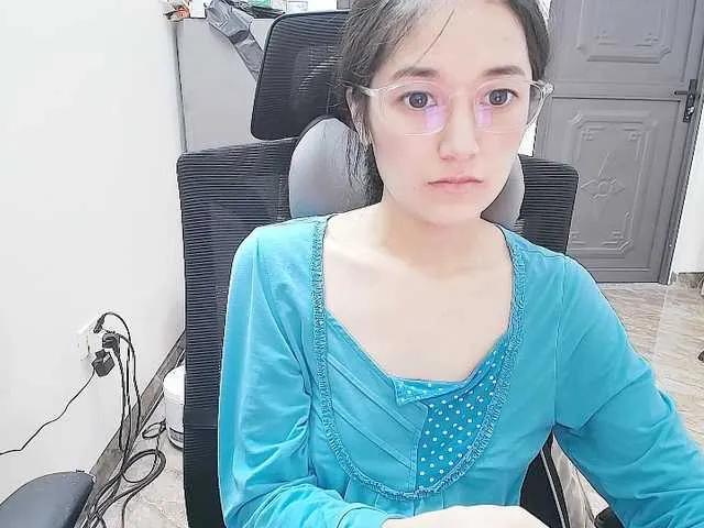 Offline Hana099 on BongaCams